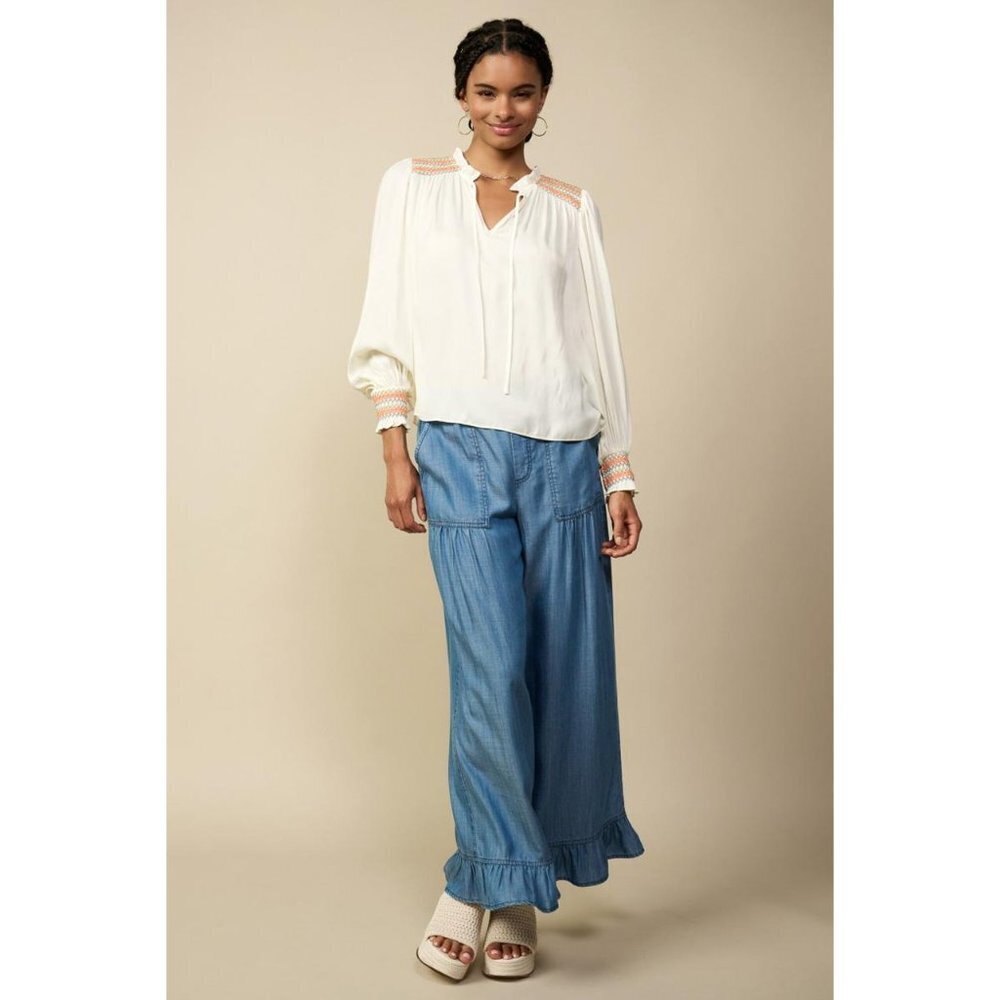 NWT Current Air by Anthropologie Contrast Yoke Embroidered Blouse‎